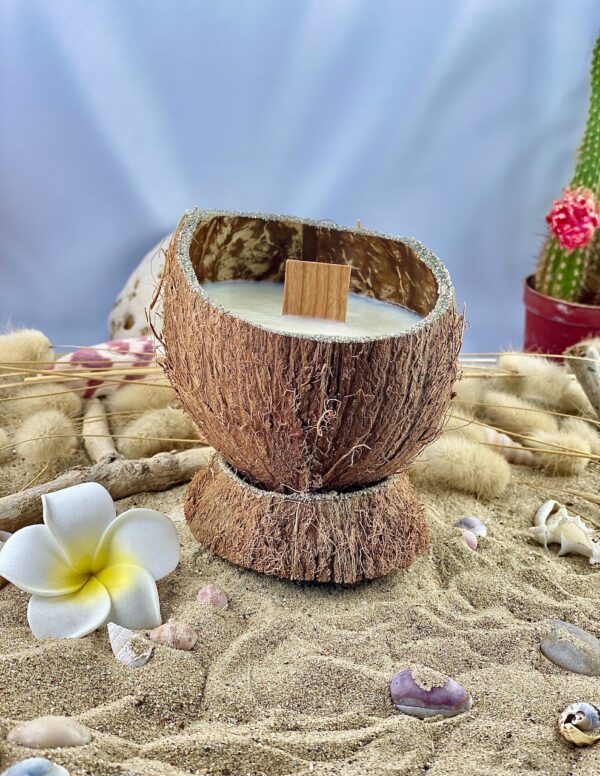 Bougie Faite Main au Monoï de Tahiti - My Coco Candle