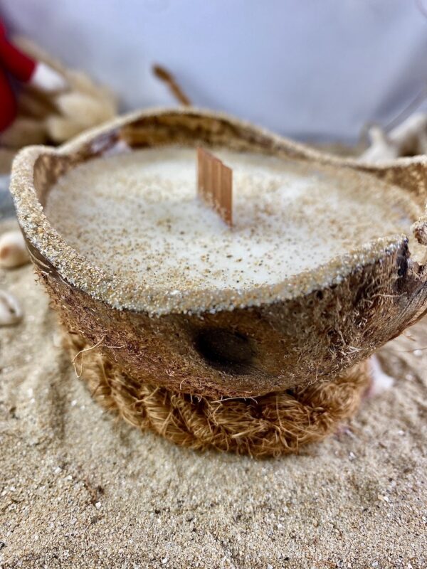 Bougie Noix de coco Originale au Monoï - MyCocoCandle