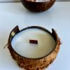 Bougie Végétale dans une Noix de Coco au Monoï - My Coco Candle