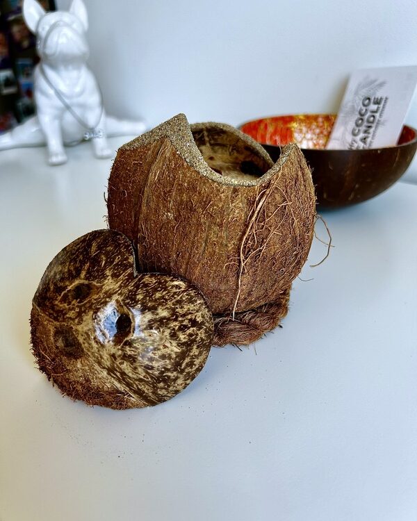 Bougie Tropicale dans Noix de Coco - My Coco Candle