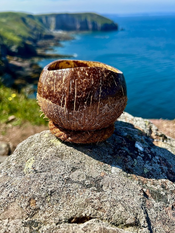 Bougie Végétale dans une Noix de Coco