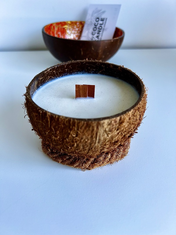 bougie artisanale parfumée à la Noix de Coco naturelle