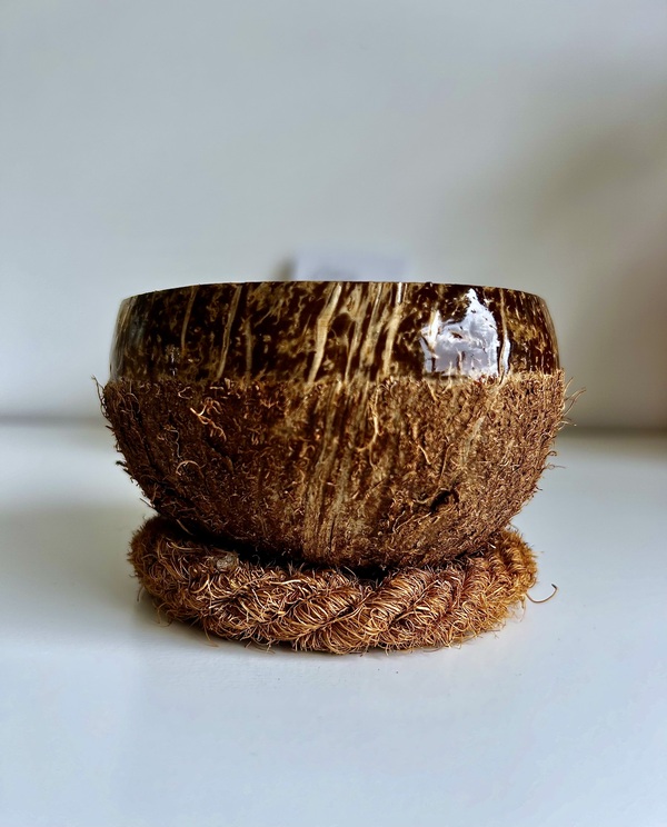 Bougie Artisanale dans une Coque de Noix de Coco - My Coco Candle