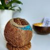 Bougie Parfumée Naturelle Coulée dans une Noix de Coco