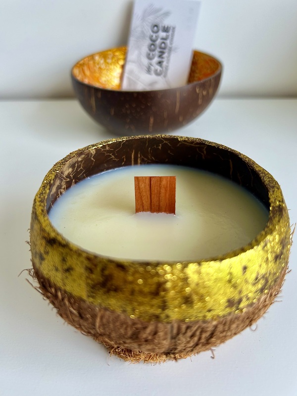 Bougie Parfumée dans une Noix de Coco : Un Cadeau Unique