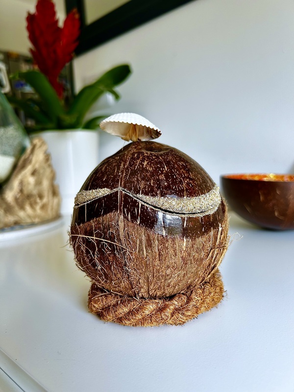 Bougie Naturelle dans Coque de Noix de Coco