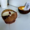 Bougie Artisanale dans une Noix de Coco au Monoï