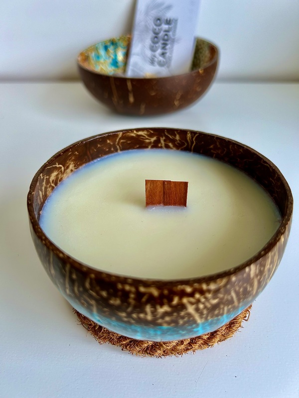 bougie bio dans une noix de coco - My Coco Candle